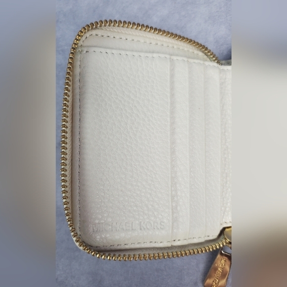 Michael Kors Two Fold  Beige Card holder Wallet - Picture 6 of 12